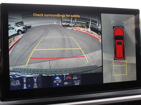 Used 2025 Toyota 4Runner Limited image 31