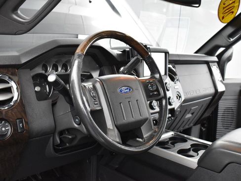 Used 2015 Ford F350 Platinum w/ Platinum Package image 13