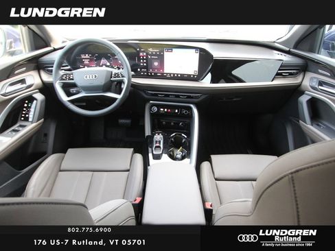 New 2025 Audi Q5 Premium Plus image 2