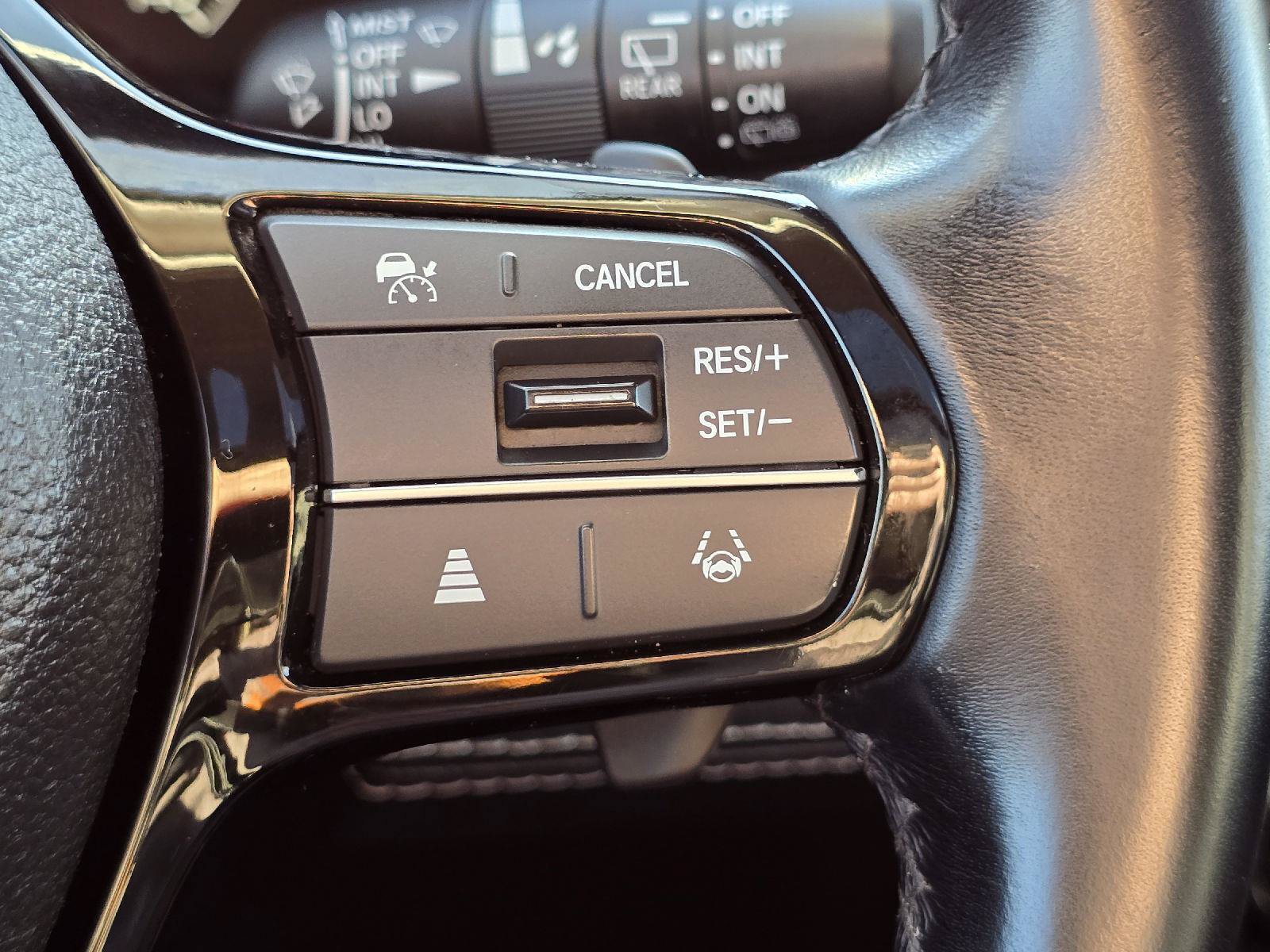 Certified 2023 Honda Pilot Touring image 30