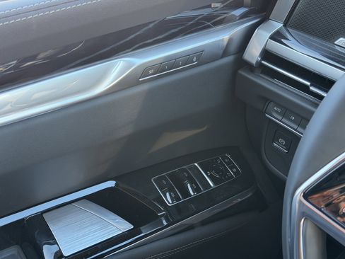 New 2026 Cadillac Escalade Sport w/ Touring Package AWD/4WD image 20