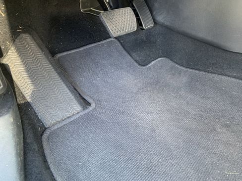 Used 2019 Honda CR-V Touring image 17