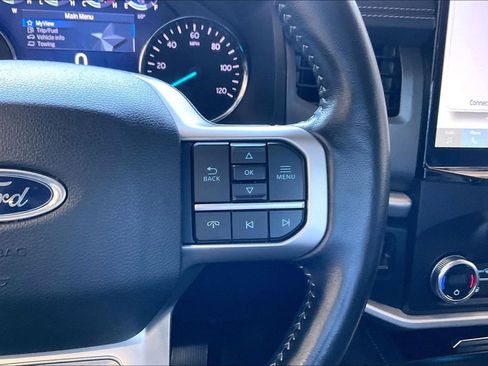 Used 2024 Ford Expedition Max XLT AWD/4WD image 9