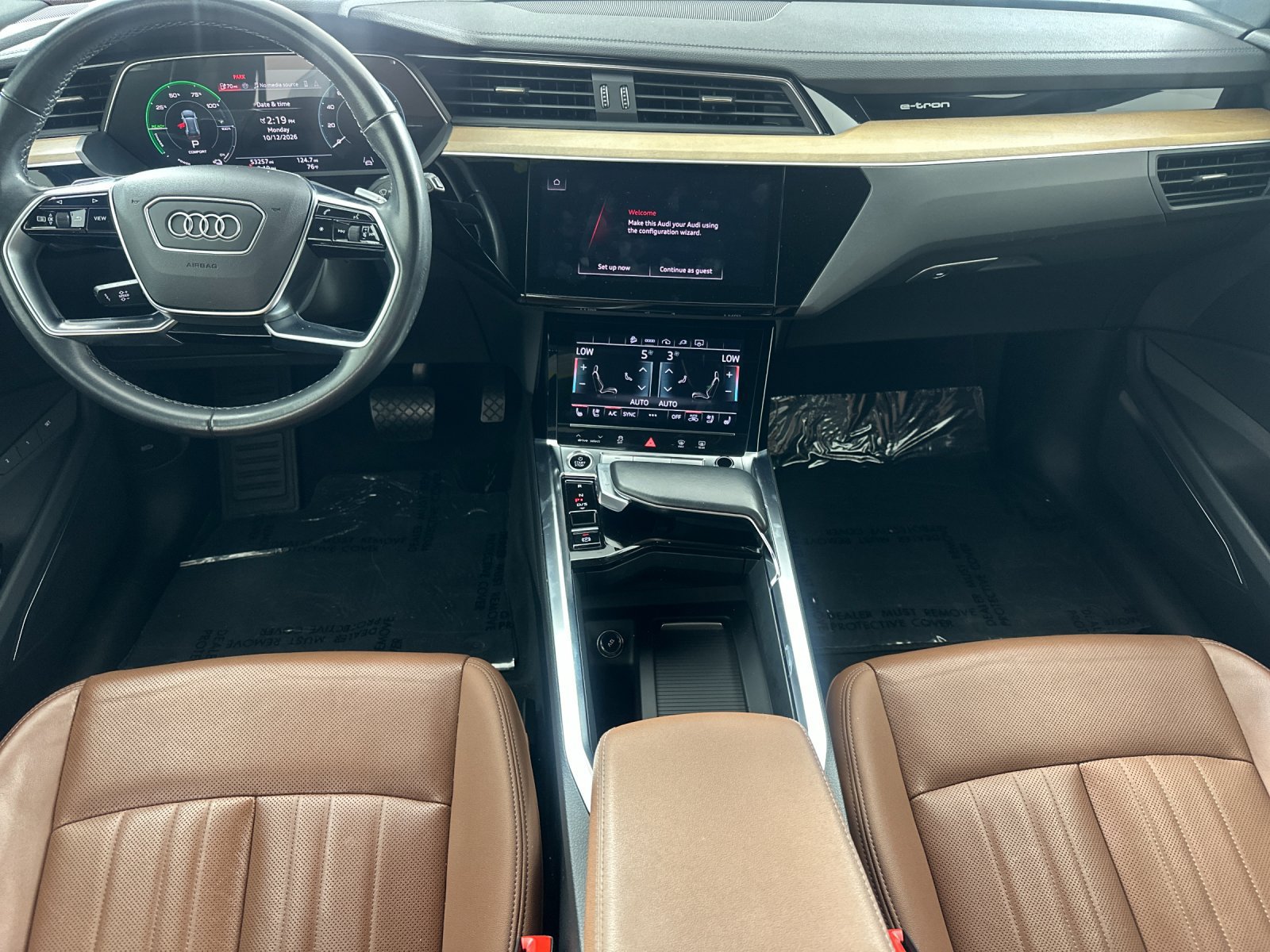 Used 2024 Audi Q8 e-tron Premium Plus AWD/4WD image 13