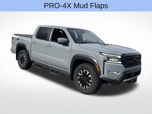 Used 2024 Nissan Frontier PRO-4X AWD/4WD image 8