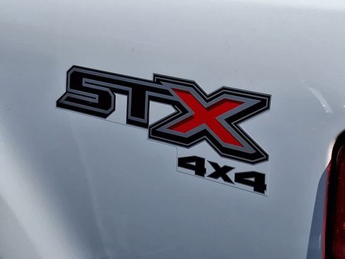 Used 2022 Ford Ranger XL w/ Equipment Group 101A High image 5