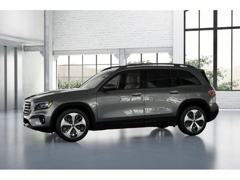 New 2026 Mercedes-Benz GLB 250 image 36