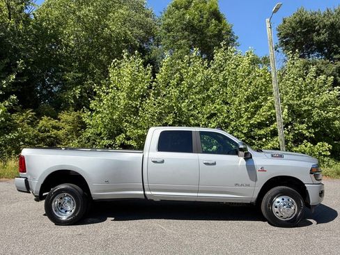 New 2026 RAM 3500 Laramie AWD/4WD image 6