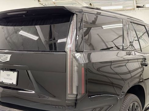 New 2026 Cadillac Escalade Platinum Sport AWD/4WD image 16
