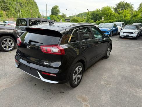 Used 2018 Kia Niro LX FWD image 3