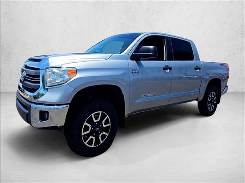 Used 2014 Toyota Tundra SR5 w/ TRD Off Road Package AWD/4WD image 4