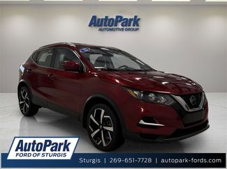 Used 2022 Nissan Rogue Sport SL video 1