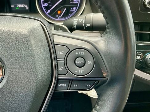 Used 2022 Toyota Camry SE FWD image 20