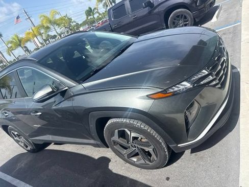 Used 2022 Hyundai Tucson SEL w/ Convenience Package FWD image 4