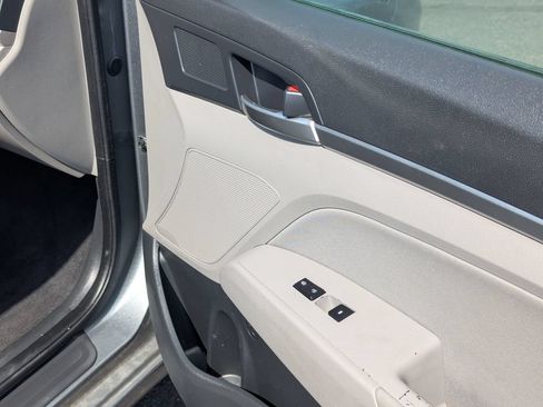 Used 2019 Hyundai Elantra Value Edition FWD image 35