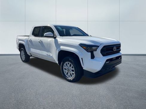 New 2026 Toyota Tacoma SR5 image 4