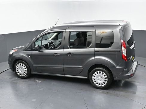 Used 2017 Ford Transit Connect XLT image 46