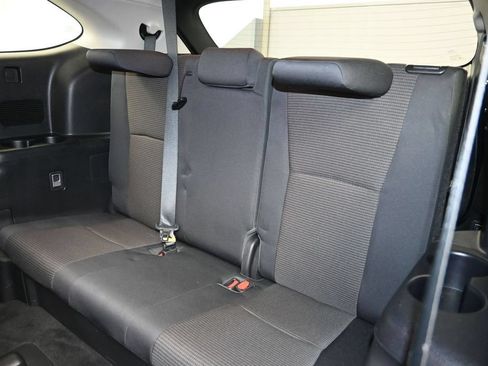 Used 2023 Toyota Highlander LE AWD/4WD image 22