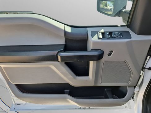 Used 2019 Ford F250 XL w/ Power Equipment Group AWD/4WD image 27