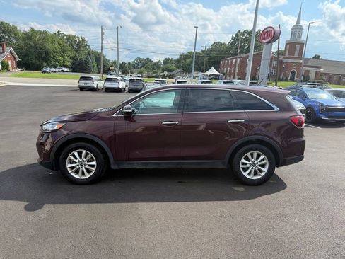 Used 2019 Kia Sorento FWD image 5