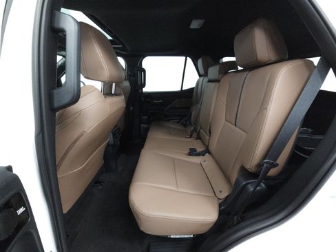 Certified 2026 Toyota 4Runner Limited AWD/4WD image 5