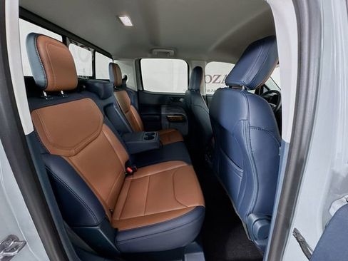 Certified 2024 Ford Maverick Lariat image 31