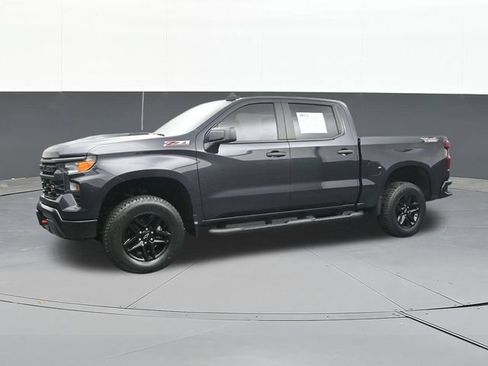Used 2023 Chevrolet Silverado 1500 Custom Trail Boss AWD/4WD image 7