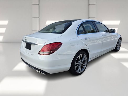 Used 2016 Mercedes-Benz C 300 C 300 image 4