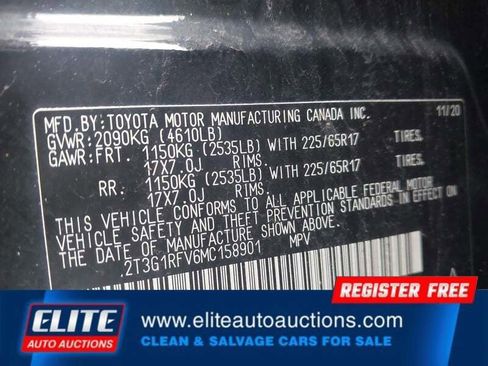 Used 2021 Toyota RAV4 LE AWD/4WD image 17