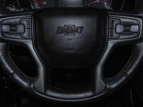 Used 2021 Chevrolet Tahoe Z71 w/ Luxury Package image 11