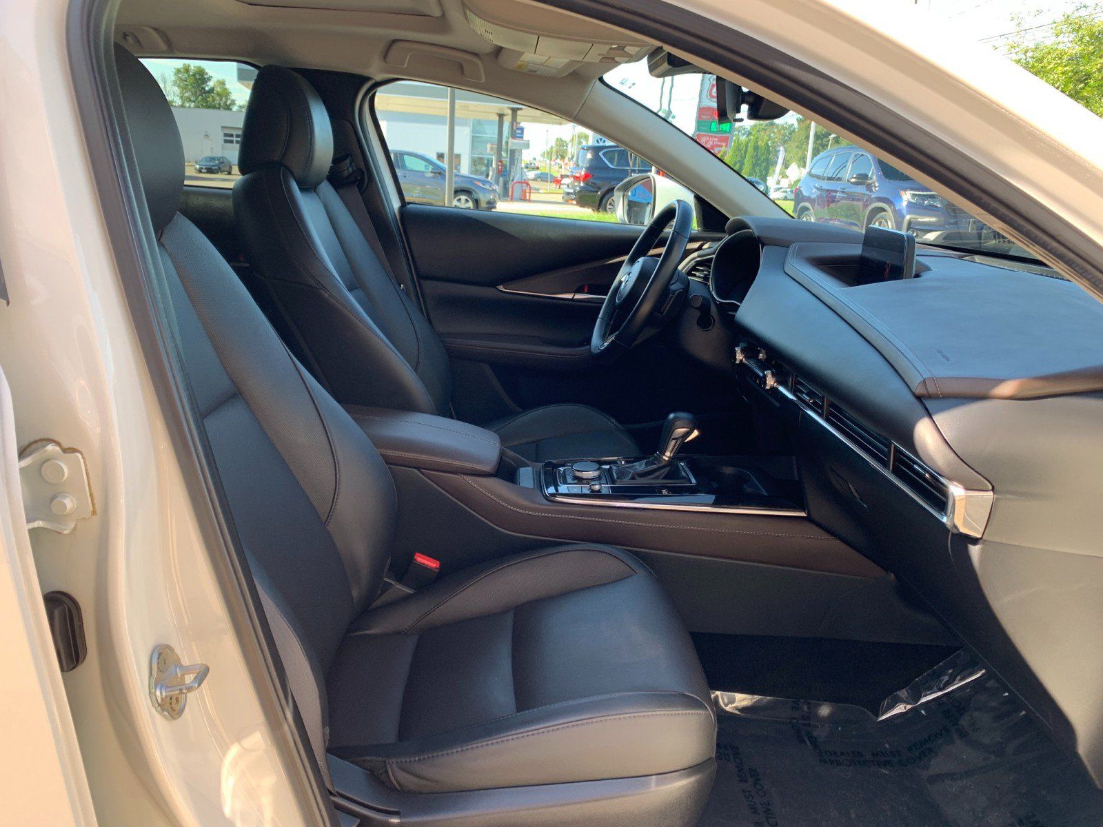 Used 2023 MAZDA CX-30 AWD 2.5 S w/ Premium Package image 36