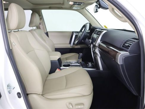 Used 2022 Toyota 4Runner Limited image 13