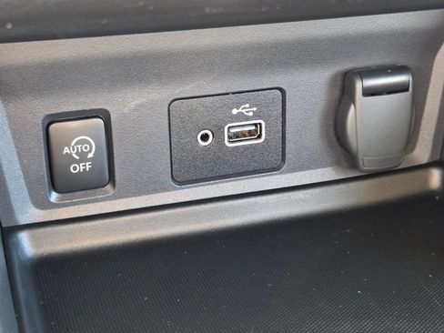 Used 2024 Nissan Sentra S FWD image 24