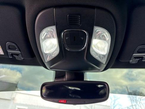 Certified 2024 Jeep Compass Latitude image 24