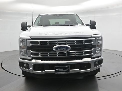 New 2026 Ford F250 XLT image 41