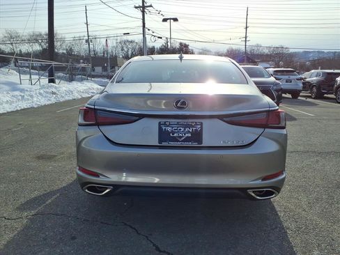 Used 2019 Lexus ES 350 w/ Premium Package image 5