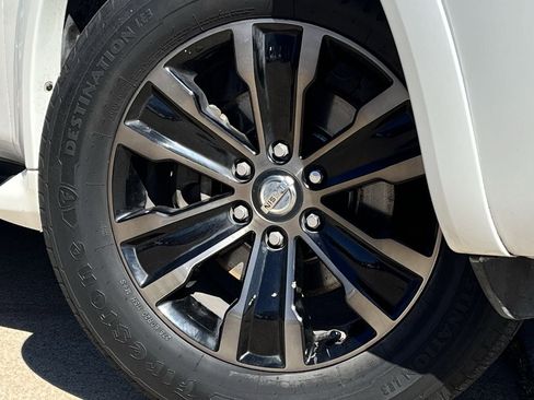 Used 2020 Nissan Armada Platinum w/ Captain's Chairs Package RWD image 31