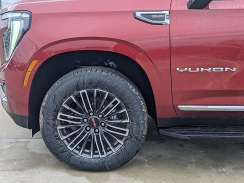 New 2026 GMC Yukon Elevation image 10