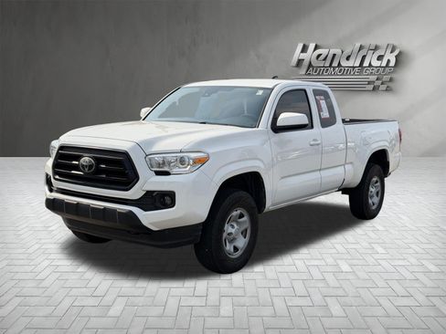 Used 2021 Toyota Tacoma SR w/ SR Convenience Package RWD image 5