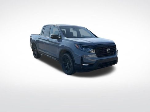 Used 2023 Honda Ridgeline Black Edition image 2