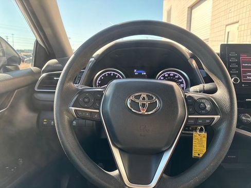 Used 2023 Toyota Camry LE image 17