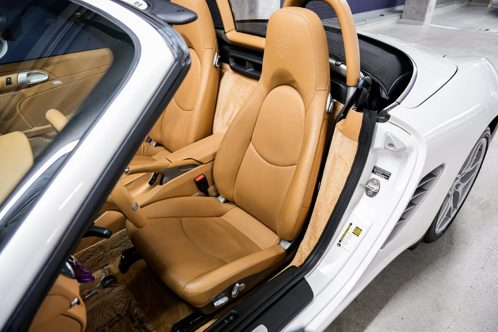 Used 2010 Porsche Boxster S RWD image 16