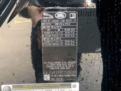 New 2026 Land Rover Defender 110 V8 AWD/4WD image 18