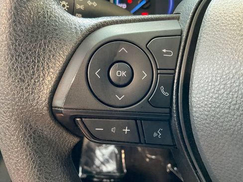 Certified 2025 Toyota RAV4 LE AWD/4WD image 11