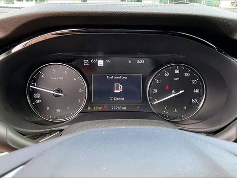 Used 2021 Buick Envision Essence w/ Technology Package I AWD/4WD image 25
