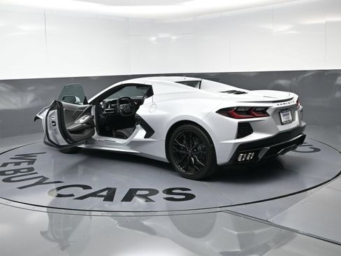 Used 2026 Chevrolet Corvette Stingray Convertible w/ Battery Protection Package RWD image 26