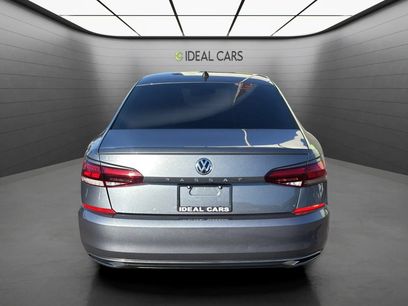 Used 2020 Volkswagen Passat 2.0T SE