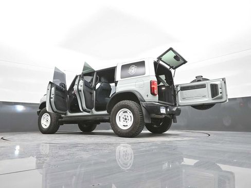 Used 2023 Ford Bronco Heritage Edition image 61