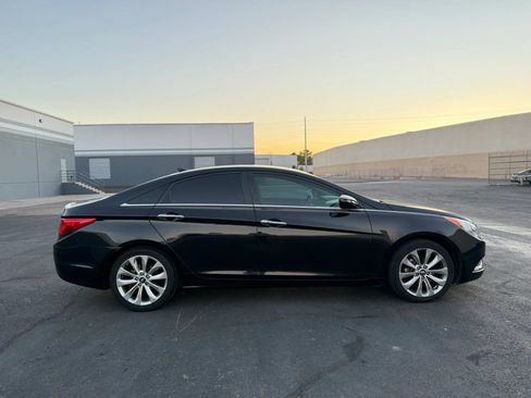 Used 2013 Hyundai Sonata SE FWD image 4