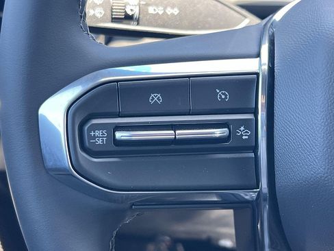 New 2026 GMC Canyon Elevation RWD image 13